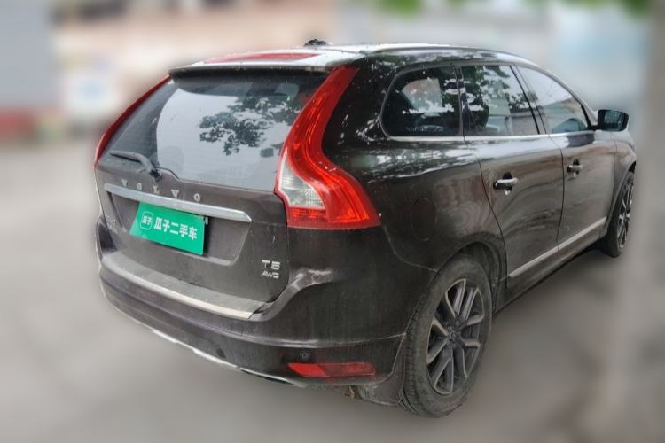 Used Volvo XC60 2017 T5 AWD Smart Upgrade Edition Rear Right 45 Deg