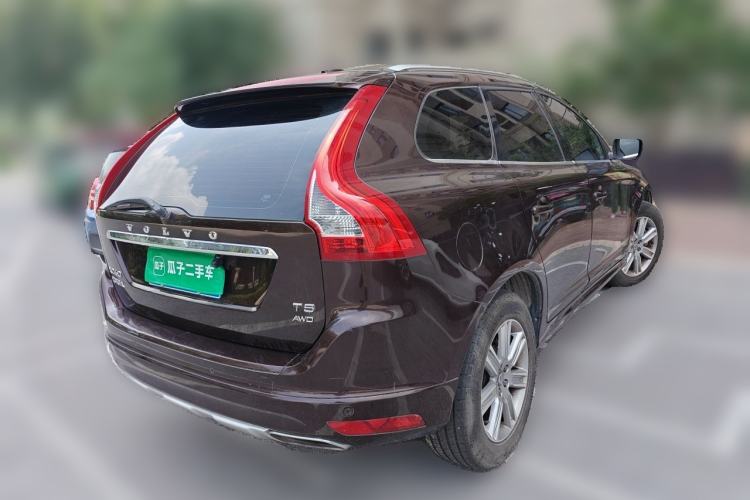 Used Volvo XC60 2017 T5 AWD Smart Upgrade Edition Rear Right 45 Deg