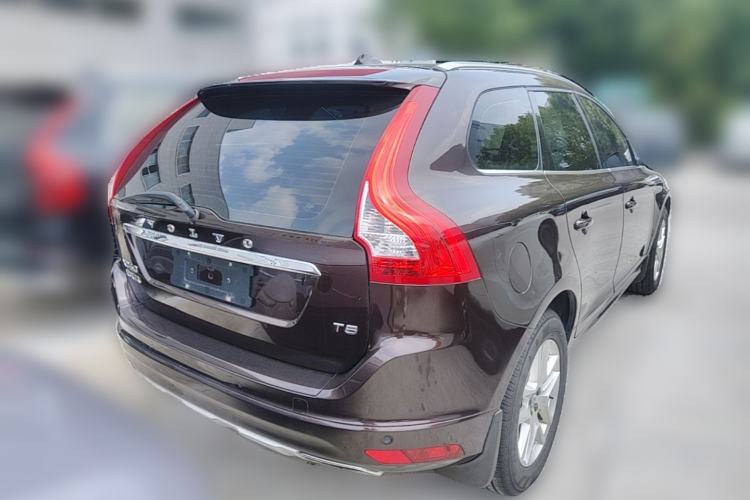 Used Volvo XC60 2017 T5 Smart Upgrade Edition Rear Right 45 Deg