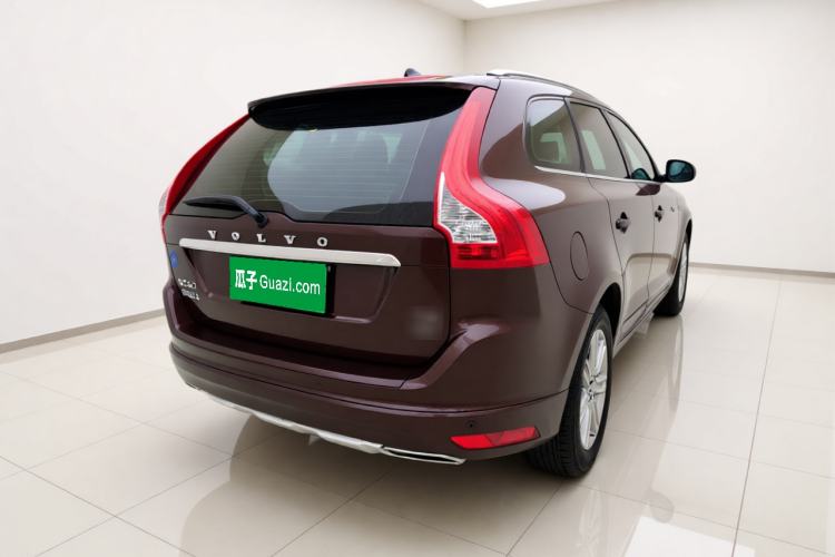 Used Volvo XC60 2017 T5 AWD Smart Upgrade Edition Rear Right 45 Deg