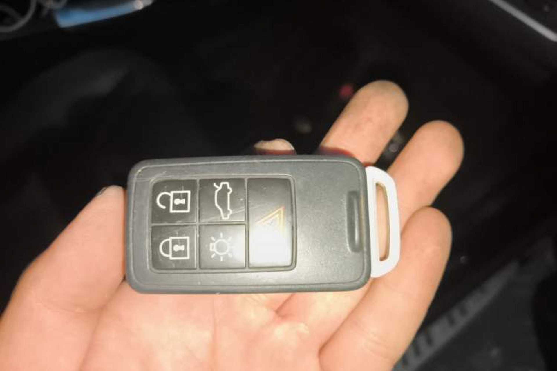 Used Volvo XC60 2017 T5 Smart Upgrade Edition Vehicle Key