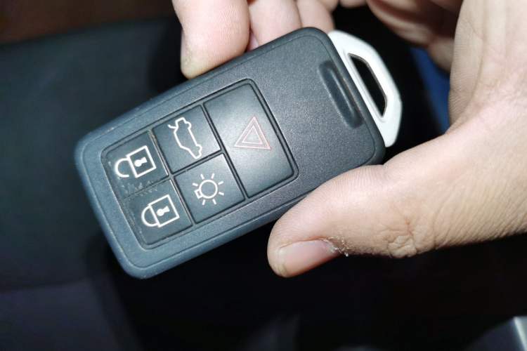 Used Volvo XC60 2017 T5 Smart Edition Interior 1