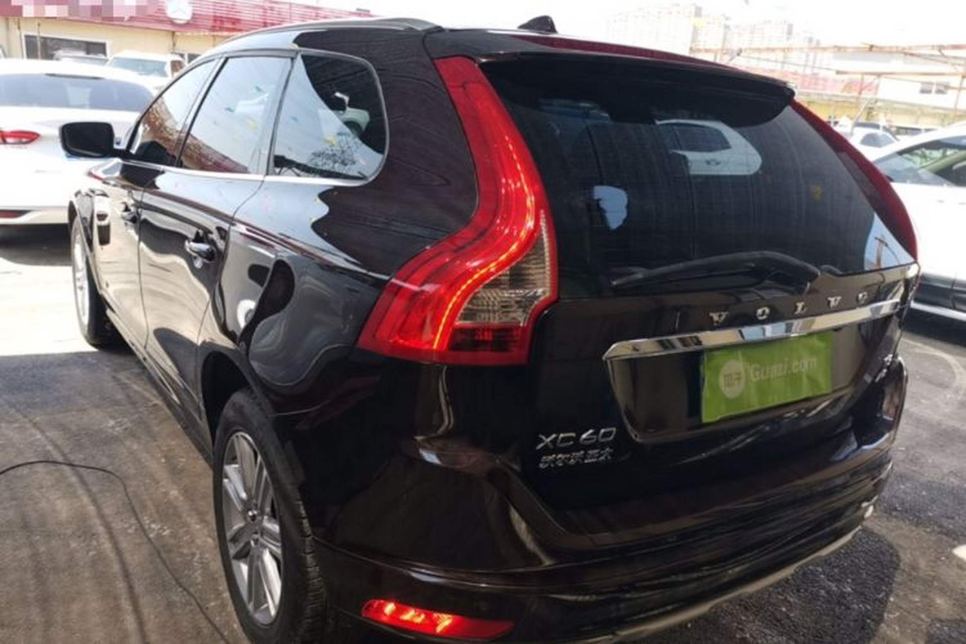 Used Volvo XC60 2017 T5 AWD Smart Upgrade Edition Exterior 2