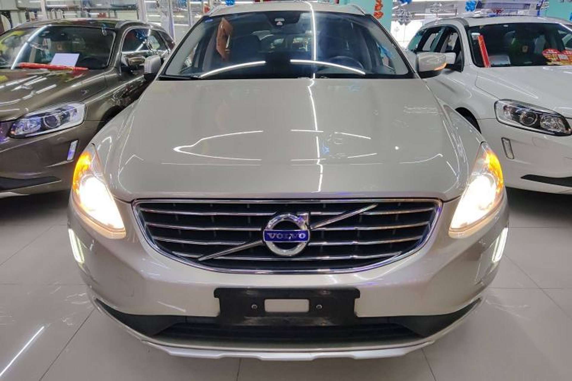 Used Volvo XC60 2017 T5 Smart Upgrade Edition Exterior 1