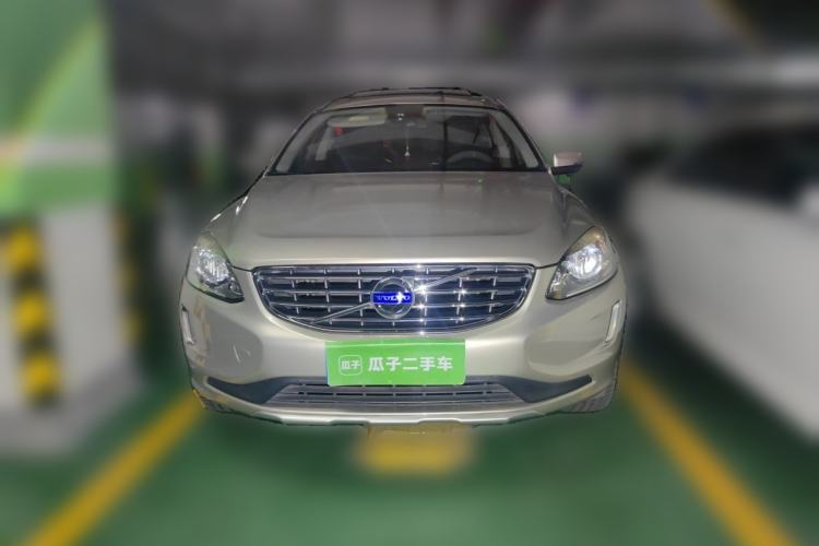 Used Volvo XC60 2017 T5 Smart Edition Front