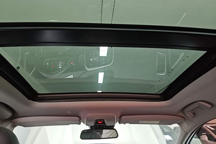 Used Volvo XC60 2017 T5 AWD Smart Upgrade Edition Headliner