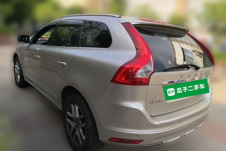 Used Volvo XC60 2017 T5 Smart Upgrade Edition Rear Left 45 Deg