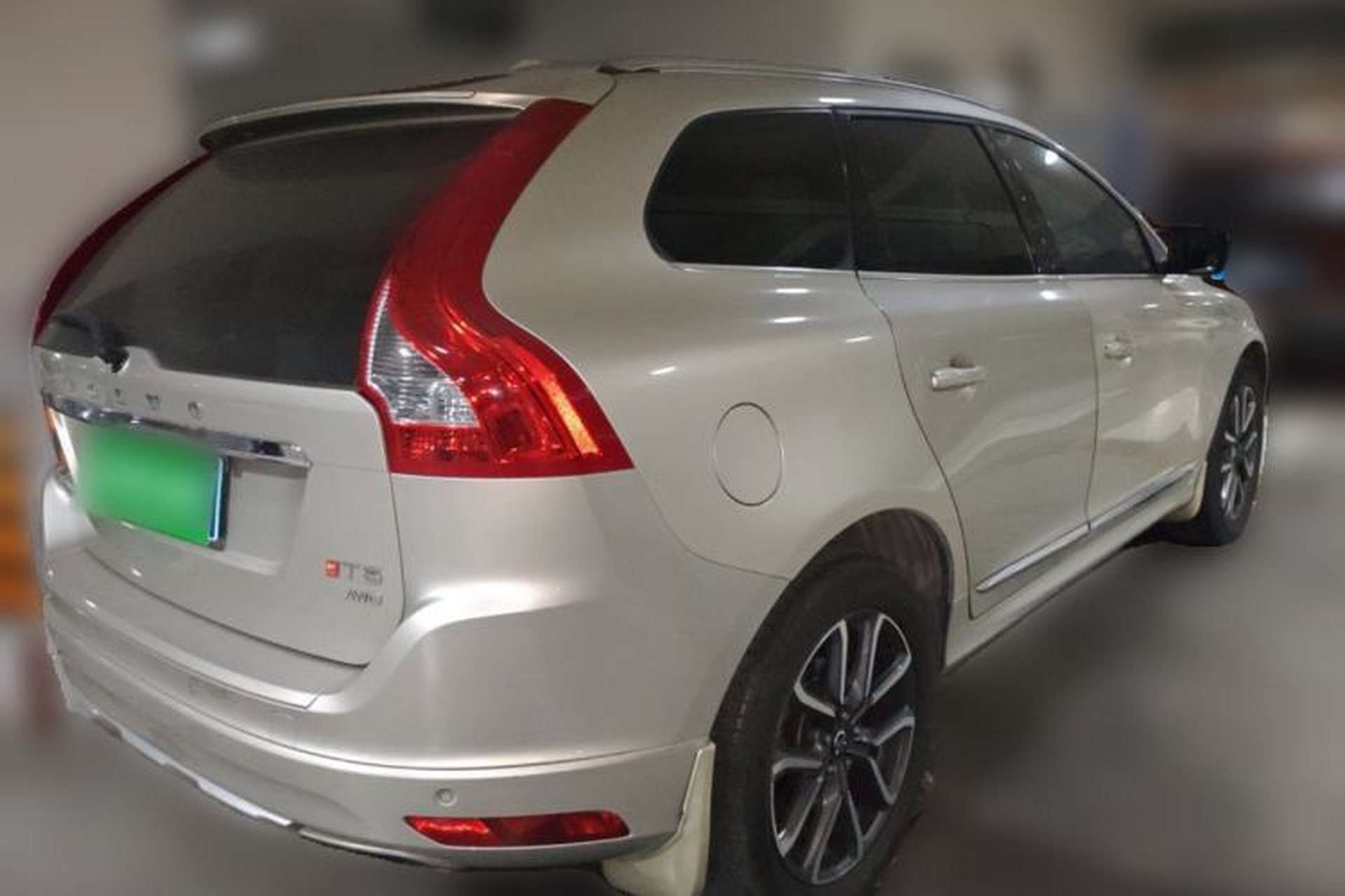 Used Volvo XC60 2017 T5 AWD Smart Upgrade Edition Rear Right 45 Deg