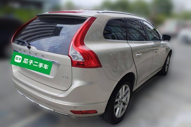 Used Volvo XC60 2017 T5 Smart Upgrade Edition Rear Right 45 Deg