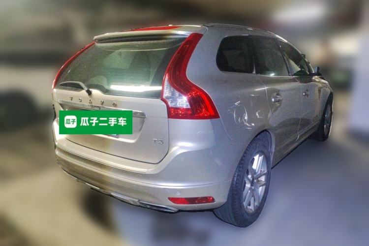 Used Volvo XC60 2017 T5 Smart Upgrade Edition Rear Right 45 Deg