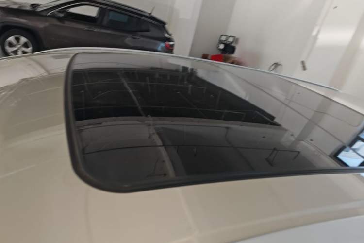Used Volvo XC60 2017 T5 Smart Edition Roof