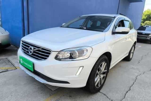 Used Volvo XC60 2017 T5 Smart Upgrade Edition