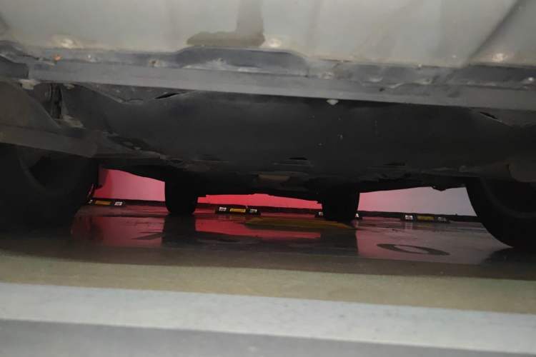 Used Volvo XC60 2017 T5 Smart Upgrade Edition Chassis Front