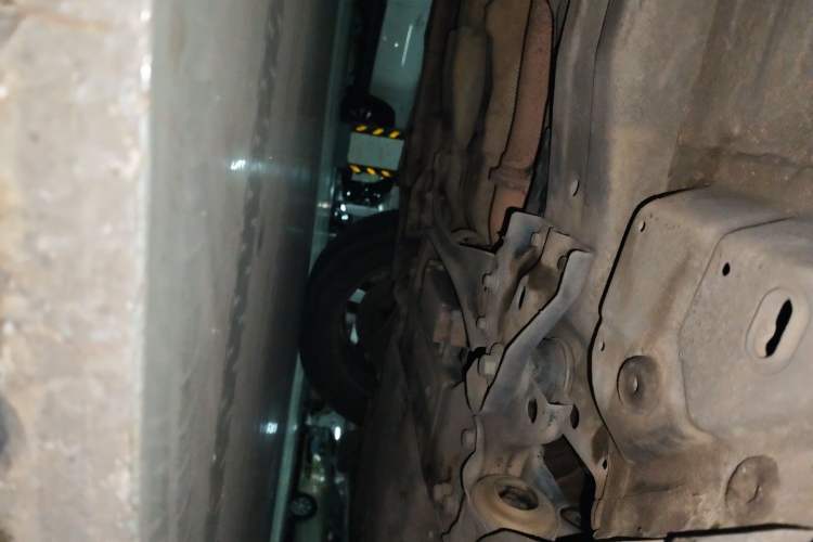 Used Volvo XC60 2017 T5 Smart Upgrade Edition Chassis Front Right