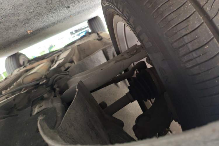 Used Volvo XC60 2017 T5 Smart Upgrade Edition Chassis Front Right