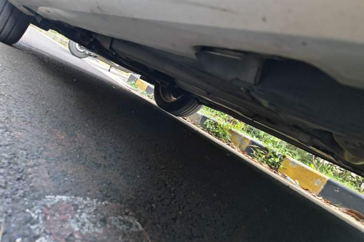 Used Volvo XC60 2017 T5 Smart Upgrade Edition Chassis Rear Left