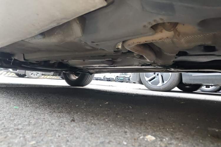 Used Volvo XC60 2017 T5 Smart Upgrade Edition Chassis Rear Left