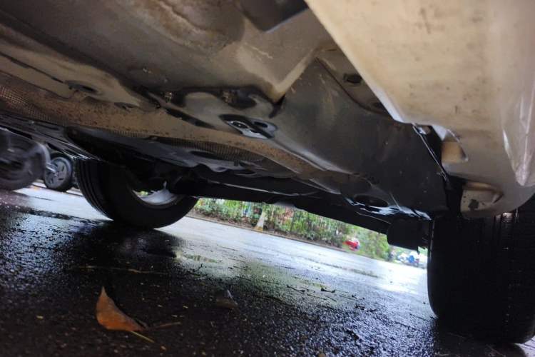 Used Volvo XC60 2017 T5 Smart Upgrade Edition Chassis Rear Left