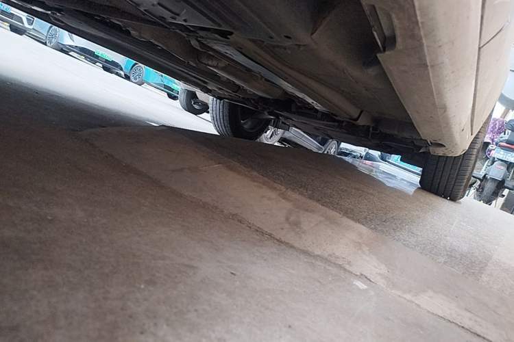Used Volvo XC60 2017 T5 Smart Upgrade Edition Chassis Rear Right