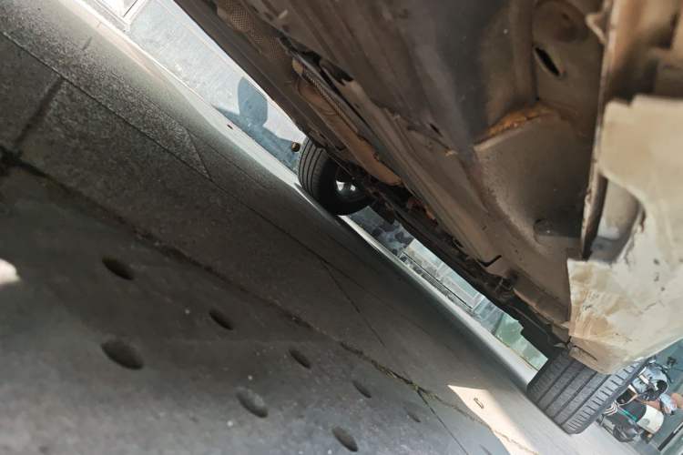 Used Volvo XC60 2017 T5 Smart Upgrade Edition Chassis Rear Right