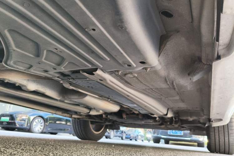 Used Volvo XC60 2017 T5 Smart Upgrade Edition Chassis Rear Right