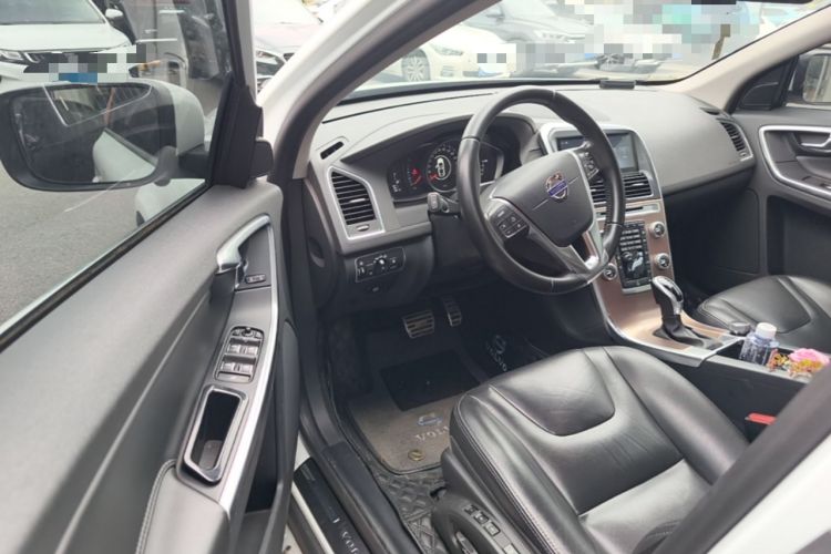 Used Volvo XC60 2017 T5 Smart Upgrade Edition Driver Seat