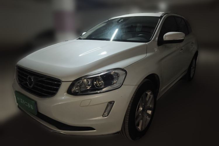 Used Volvo XC60 2017 T5 Smart Upgrade Edition Guazi used car, China used car export, Used car for sale, Used Volvo cars, Cheapest cars for sale