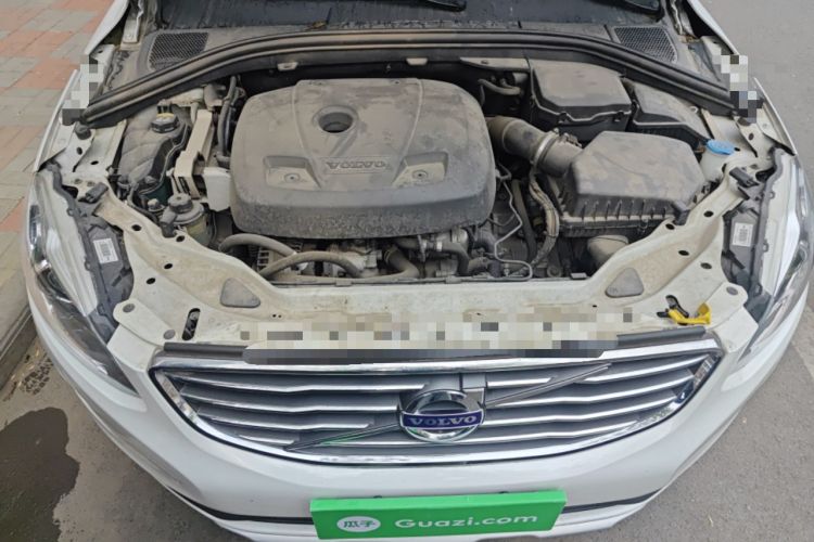 Used Volvo XC60 2017 T5 Smart Upgrade Edition Engine Bay