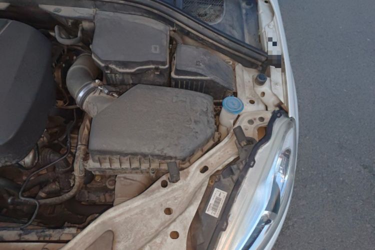 Used Volvo XC60 2017 T5 Smart Upgrade Edition Engine Bay Left