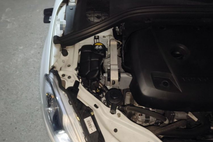 Used Volvo XC60 2017 T5 Smart Upgrade Edition Engine Bay Right