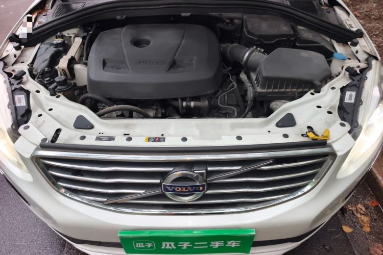 Used Volvo XC60 2017 T5 Smart Upgrade Edition Engine Bay
