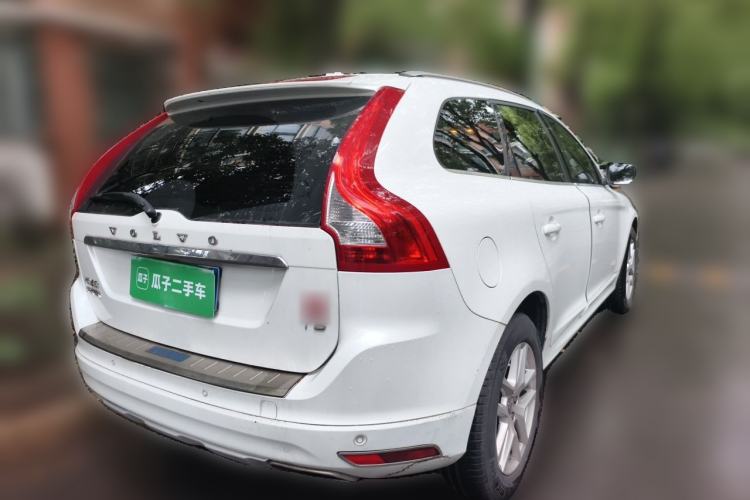 Used Volvo XC60 2017 T5 Smart Upgrade Edition Exterior 5