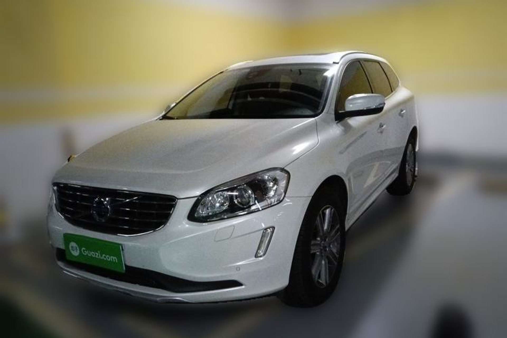 Used Volvo XC60 2017 T5 AWD Smart Upgrade Edition Front Left 45 Deg