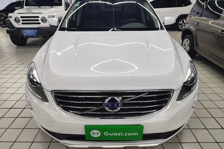 Used Volvo XC60 2017 T5 Smart Upgrade Edition Front