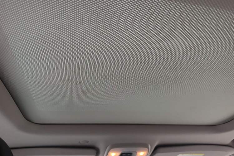 Used Volvo XC60 2017 T5 AWD Smart Range Edition Headliner
