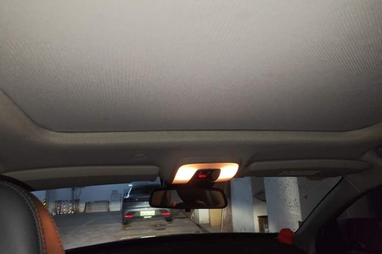 Used Volvo XC60 2017 T5 Smart Upgrade Edition Headliner