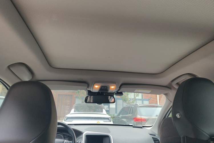 Used Volvo XC60 2017 T5 AWD Smart Range Edition Headliner