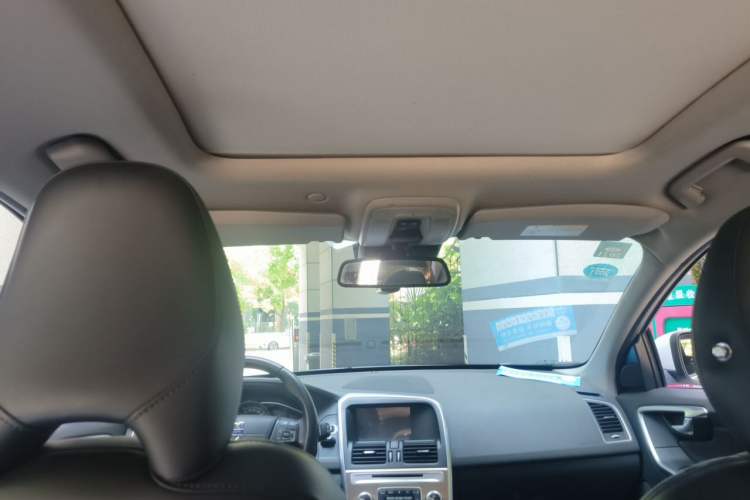 Used Volvo XC60 2017 T5 Smart Upgrade Edition Headliner