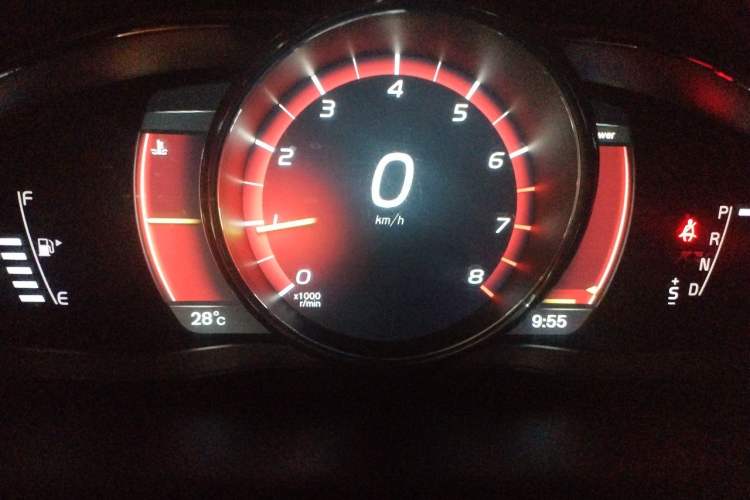 Used Volvo XC60 2017 T5 Smart Upgrade Edition Instrument Cluster