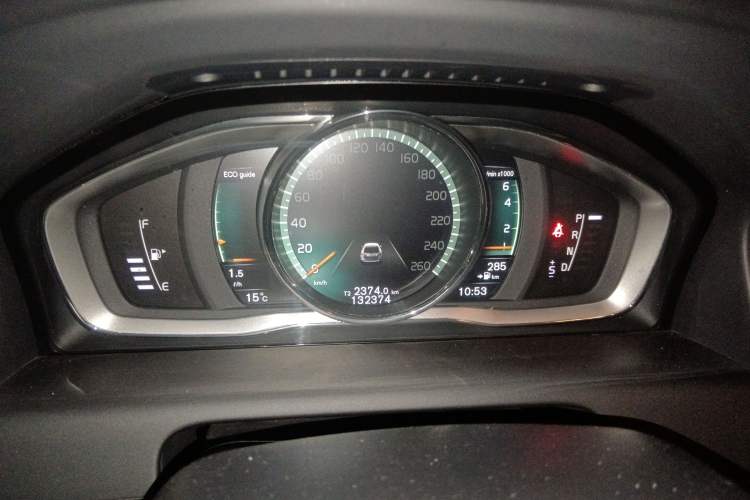 Used Volvo XC60 2017 T5 AWD Smart Upgrade Edition Instrument Cluster