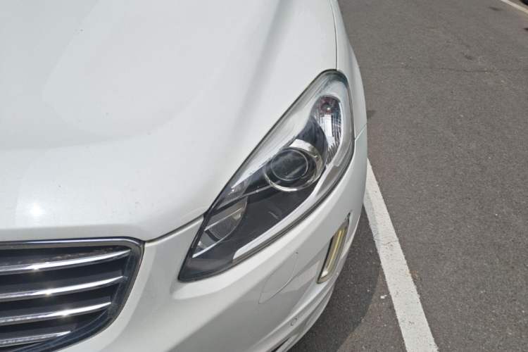 Used Volvo XC60 2017 T5 AWD Smart Range Edition Left Front Headlight