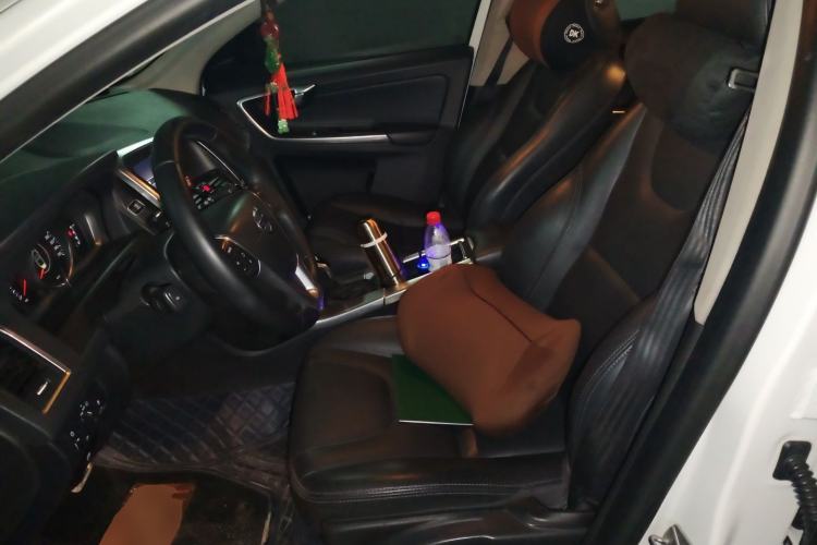 Used Volvo XC60 2017 T5 Smart Upgrade Edition Left Front Seat