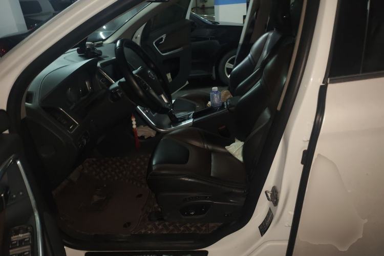 Used Volvo XC60 2017 T5 AWD Smart Range Edition Left Front Seat