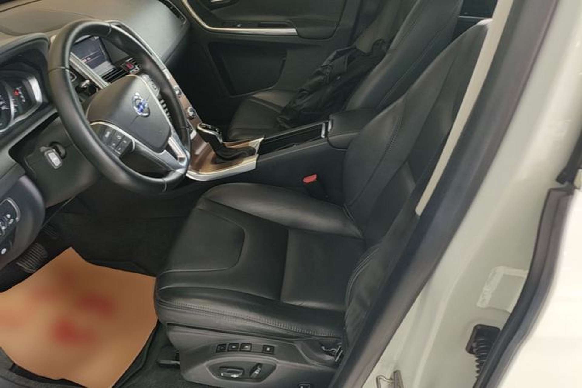 Used Volvo XC60 2017 T5 Smart Upgrade Edition Left Front Seat