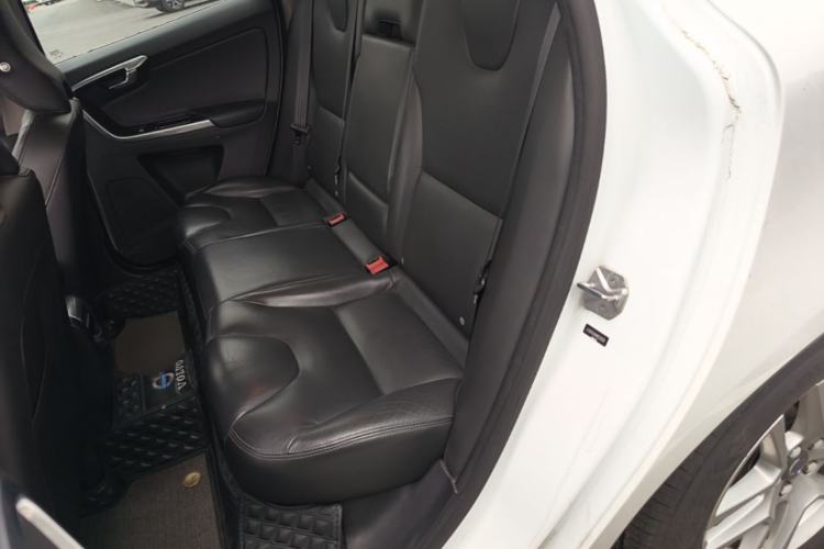 Used Volvo XC60 2017 T5 Smart Upgrade Edition Left Rear Seat