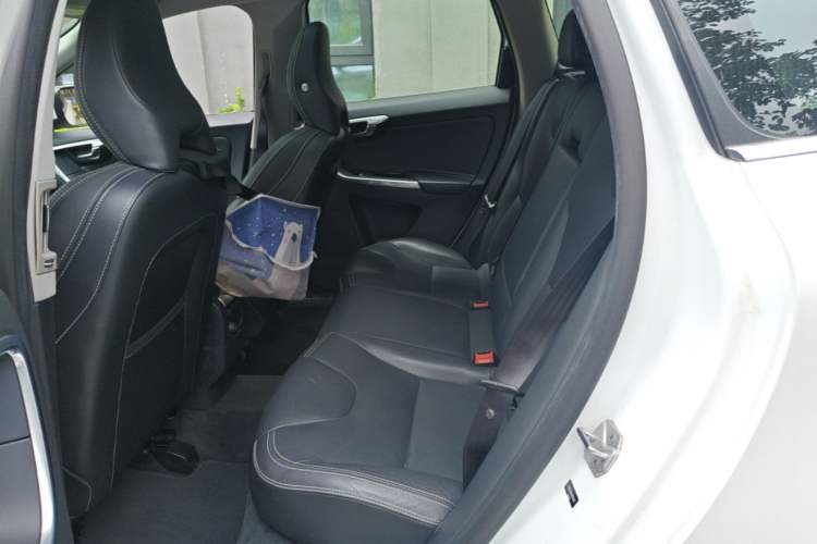 Used Volvo XC60 2017 T5 AWD Smart Range Edition Left Rear Seat
