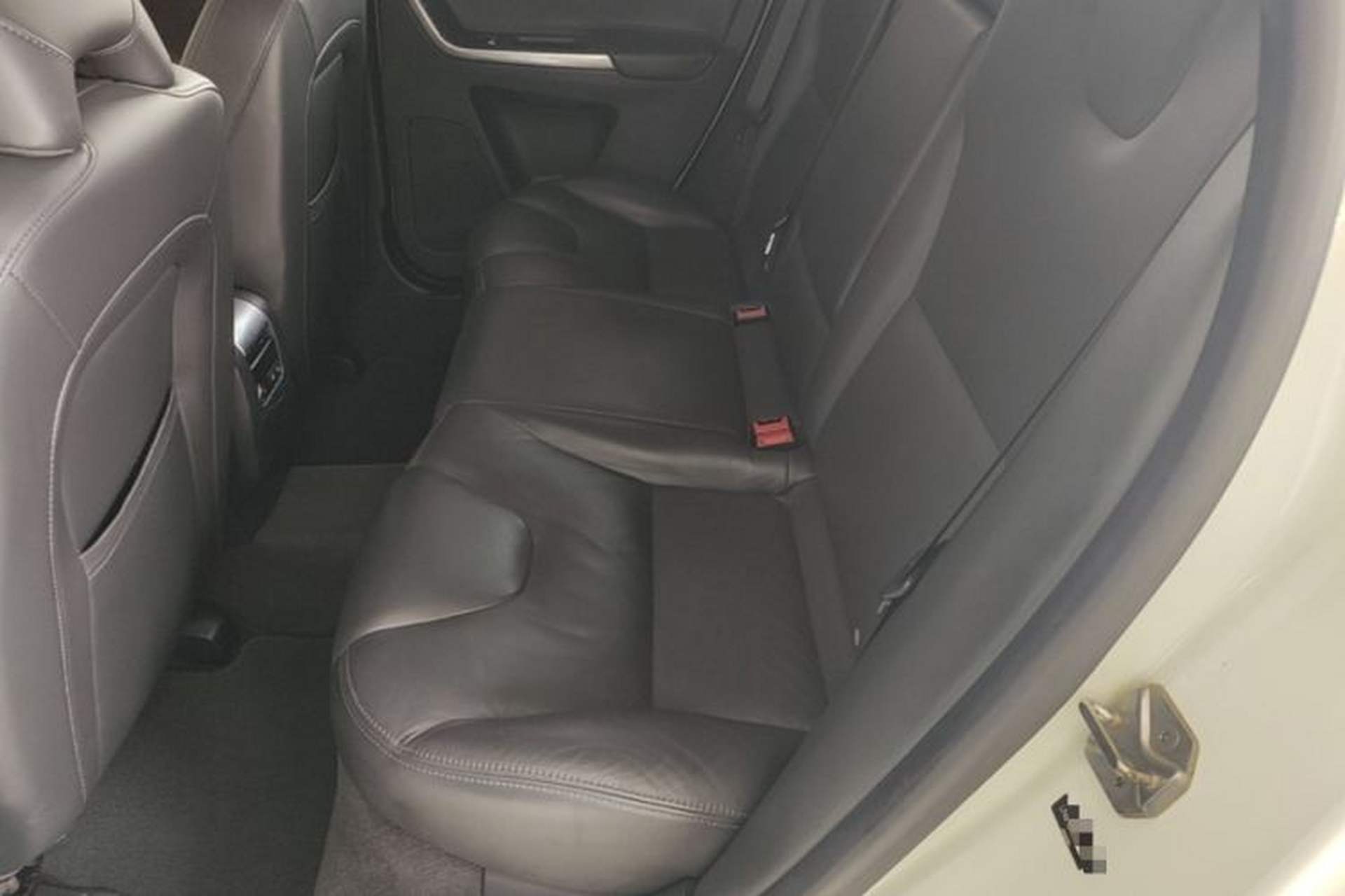 Used Volvo XC60 2017 T5 Smart Upgrade Edition Left Rear Seat