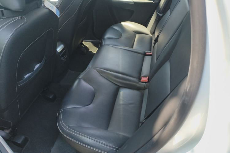 Used Volvo XC60 2017 T5 AWD Smart Upgrade Edition Left Rear Seat