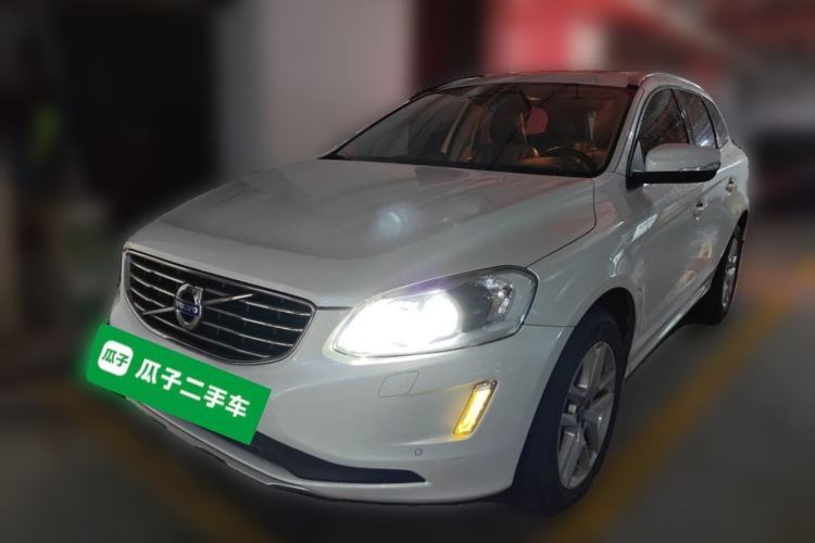Used Volvo XC60 2017 T5 Smart Upgrade Edition Guazi used car, China used car export, Used car for sale, Used cars, Cheapest cars for sale
