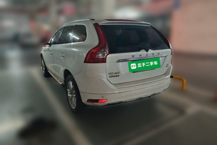 Used Volvo XC60 2017 T5 Smart Upgrade Edition Rear Left 45 Deg